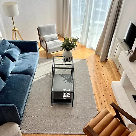 Cora & Living - 3 Bedroom House *