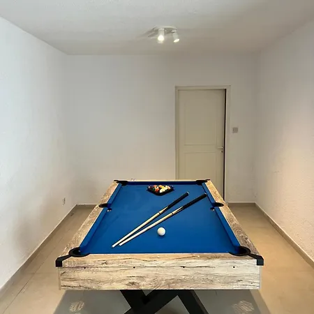 Cora & Living - 3 Bedroom House Ferienhaus *