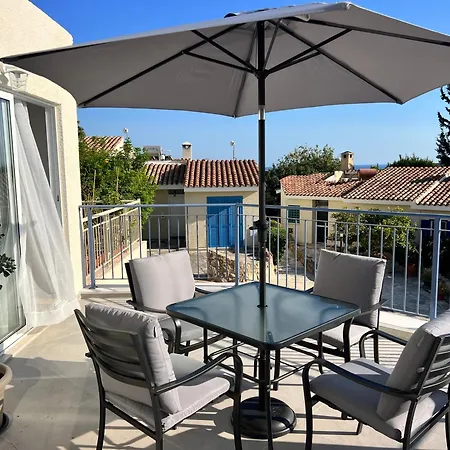 Cora & Living - 3 Bedroom House Ferienhaus *