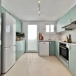 Cora & Living - 3 Bedroom House Holiday home