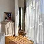 Cora & Living - 3 Bedroom House *