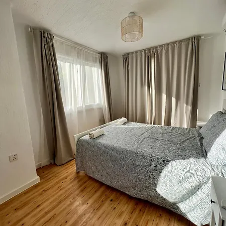 Cora & Living - 3 Bedroom House