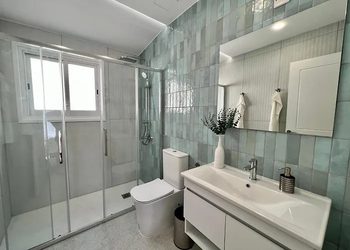 Cora & Living - 3 Bedroom House 펜션 *